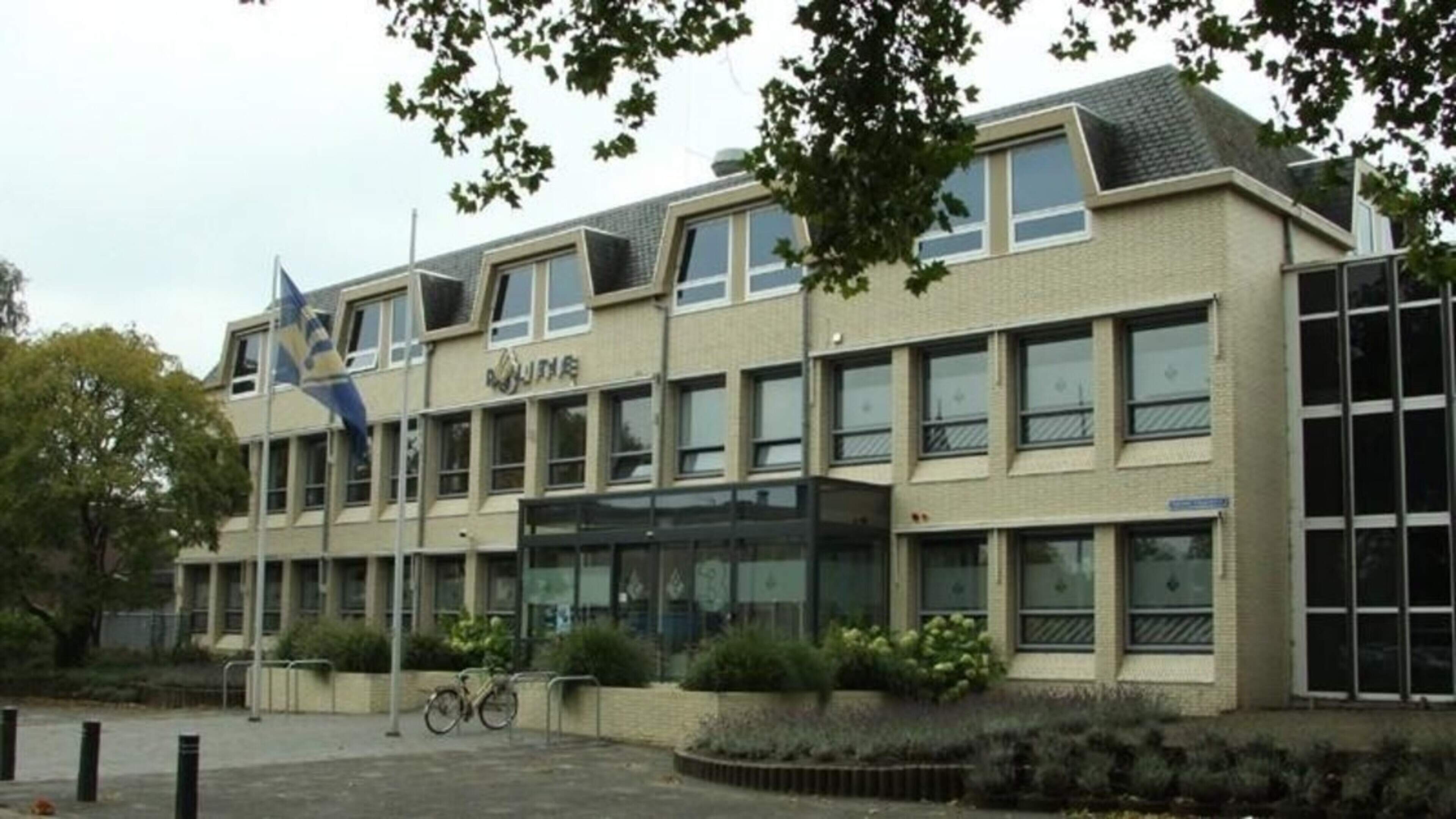 Nieuwe openingstijden politiebureau Emmeloord