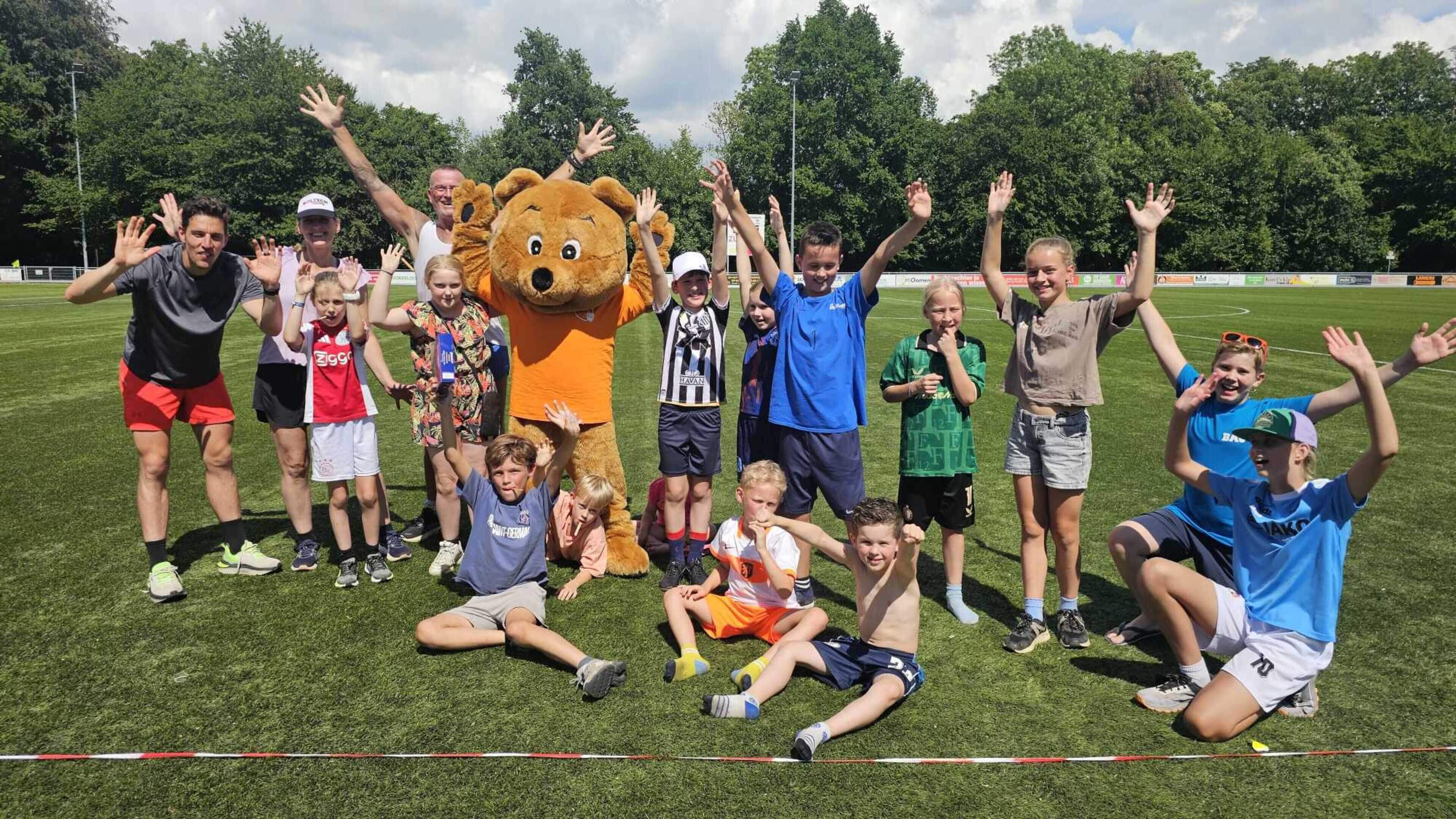 Drie kinderen uit Ens organiseren sponsorloop voor KiKa