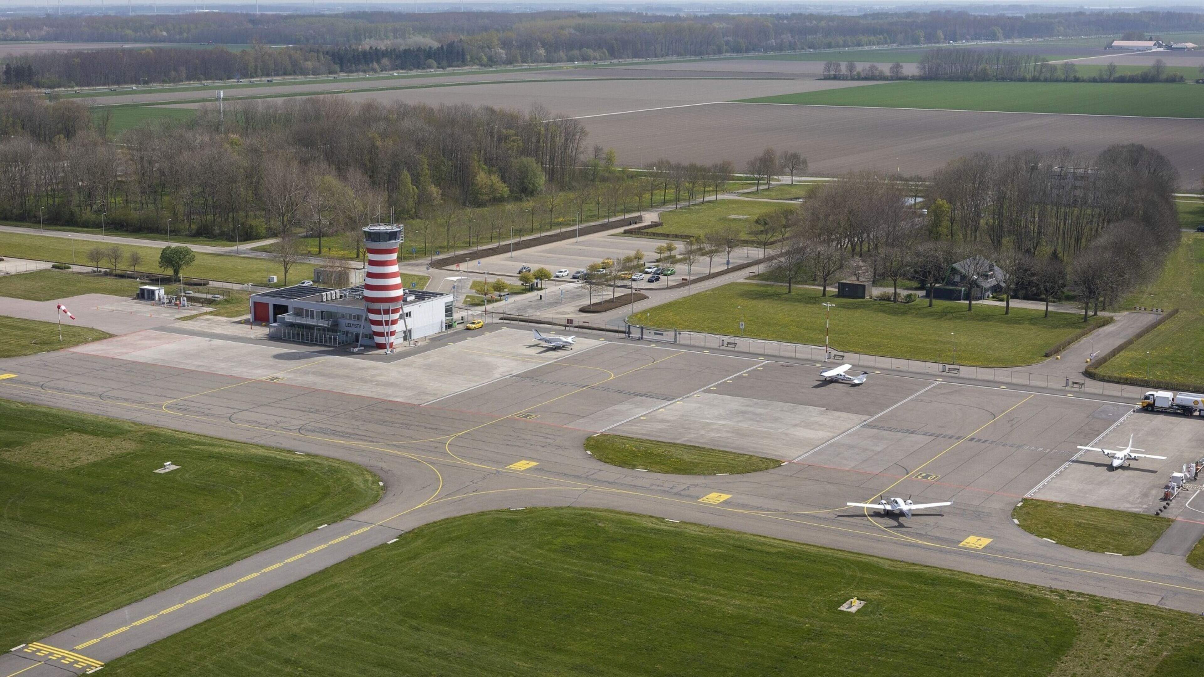 Schiphol investeert miljoenen in gereedmaken van Lelystad Airport voor vakantievluchten