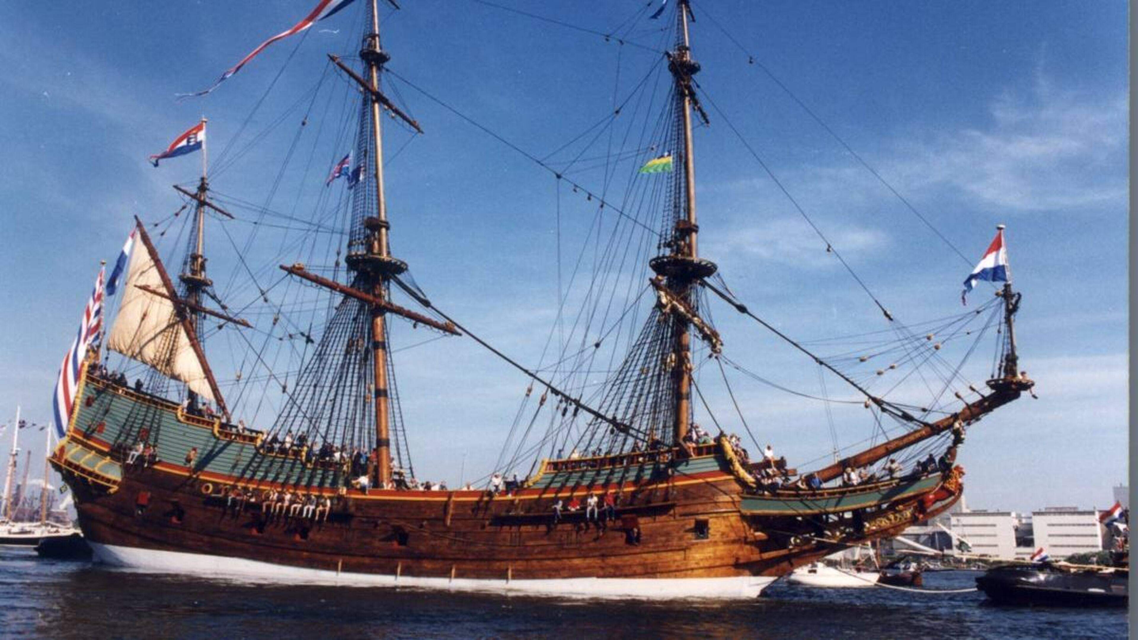 Laatste kans: de Batavia alleen deze zomer nog in het water zien