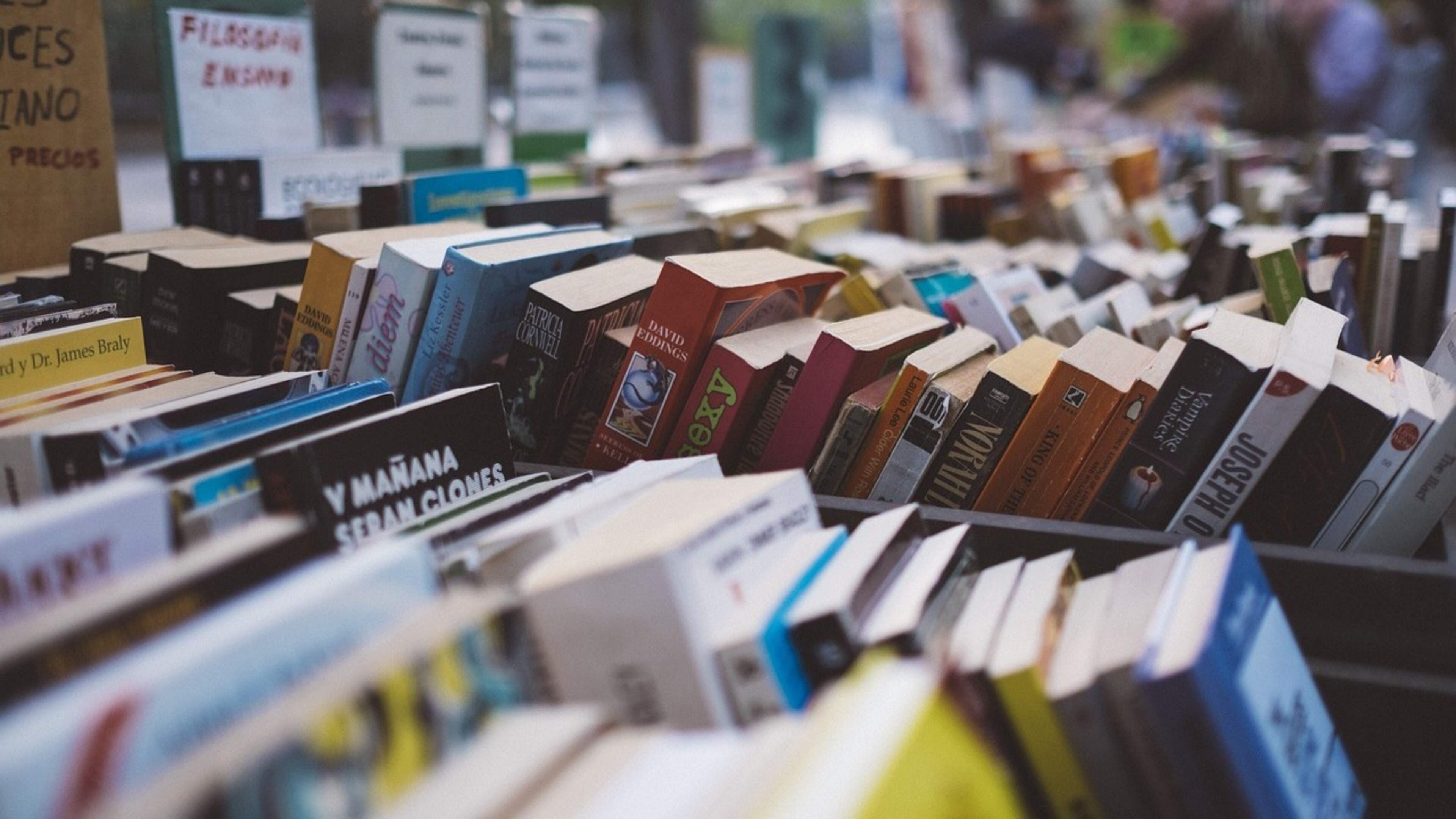 FlevoMeer Bibliotheek Noordoostpolder verkoopt afgeschreven boeken en tijdschriften